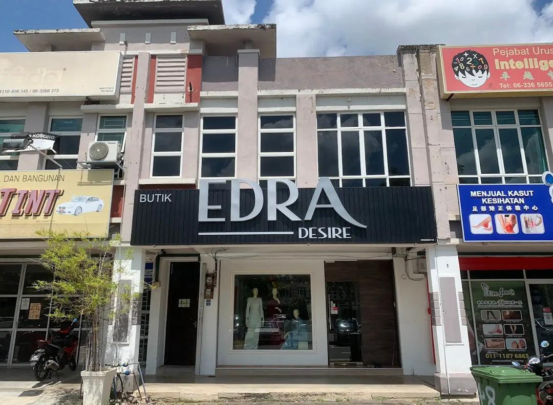 EDRA DESIRE STORE
