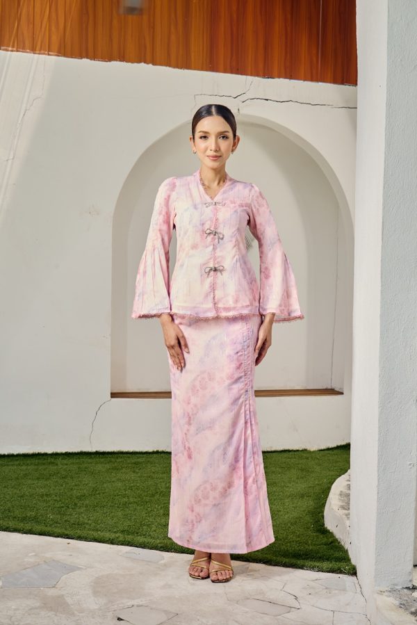 ELYSIA KURUNG PINK CANDY (ADULT) RAYA 2026