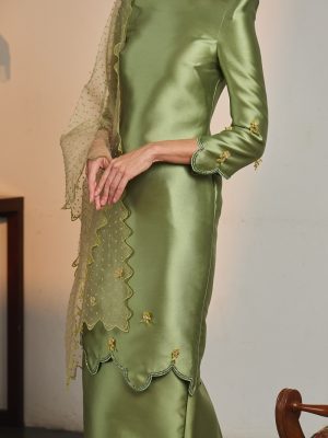 Grace Kurung Green Matcha (1)
