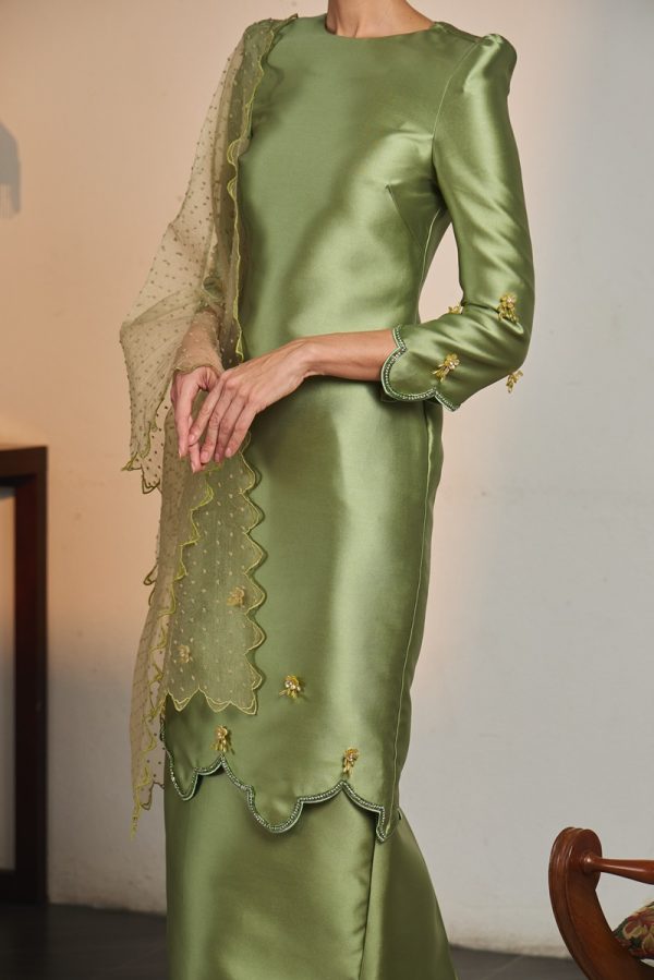 GRACE KURUNG GREEN MATCHA (ADULT) RAYA 2026