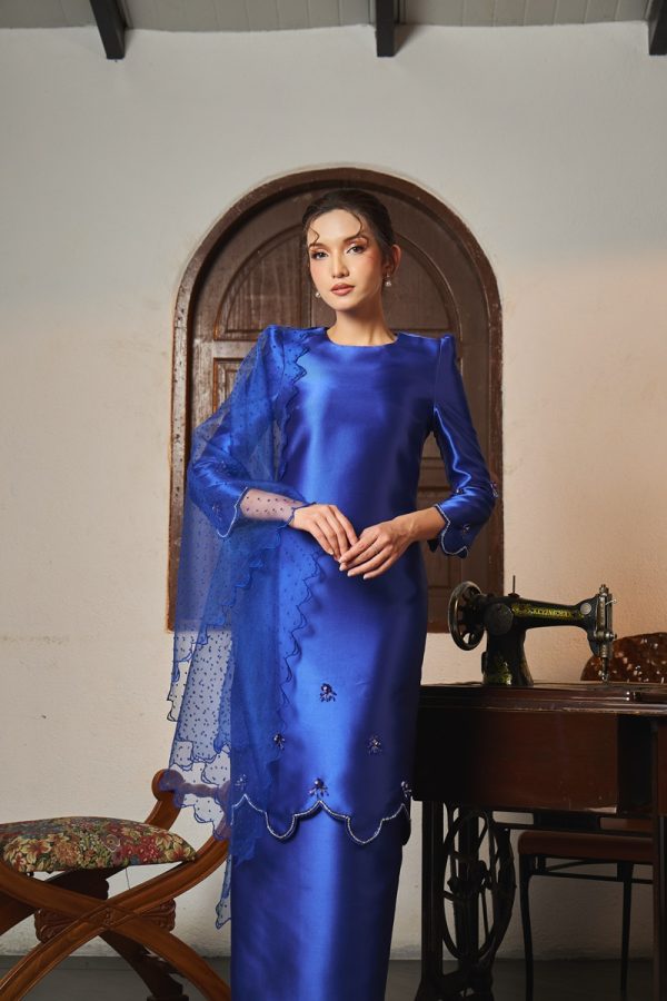 GRACE KURUNG ROYAL BLUE (ADULT) RAYA 2026