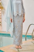 BECCA KURUNG DUSTY BLUE (ADULT) RAYA 2026